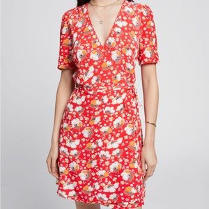 & Other Stories Red Floral Summer Printed Scallop Wrap Mini Dress Sz. 8 NWOT